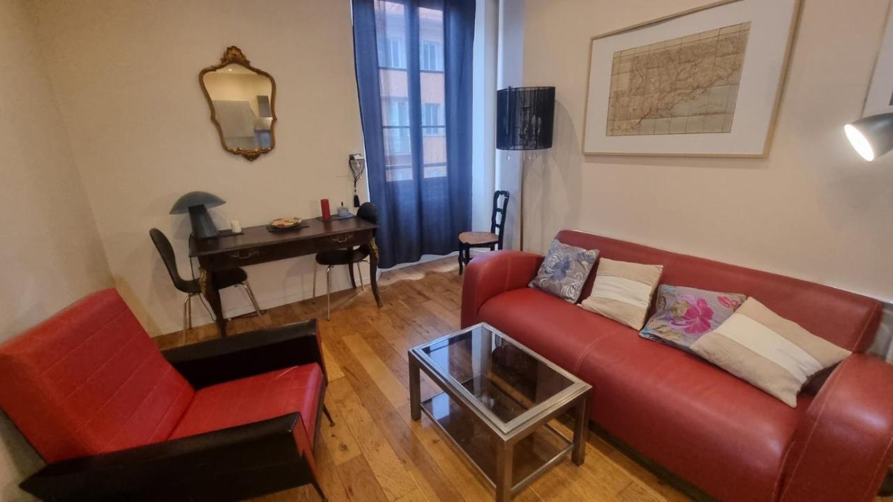 Appartement En Plein Coeur De Vieille Nice Buitenkant foto